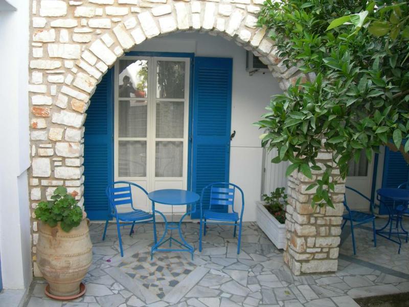 Aegeon Pension Paros Island Exterior photo